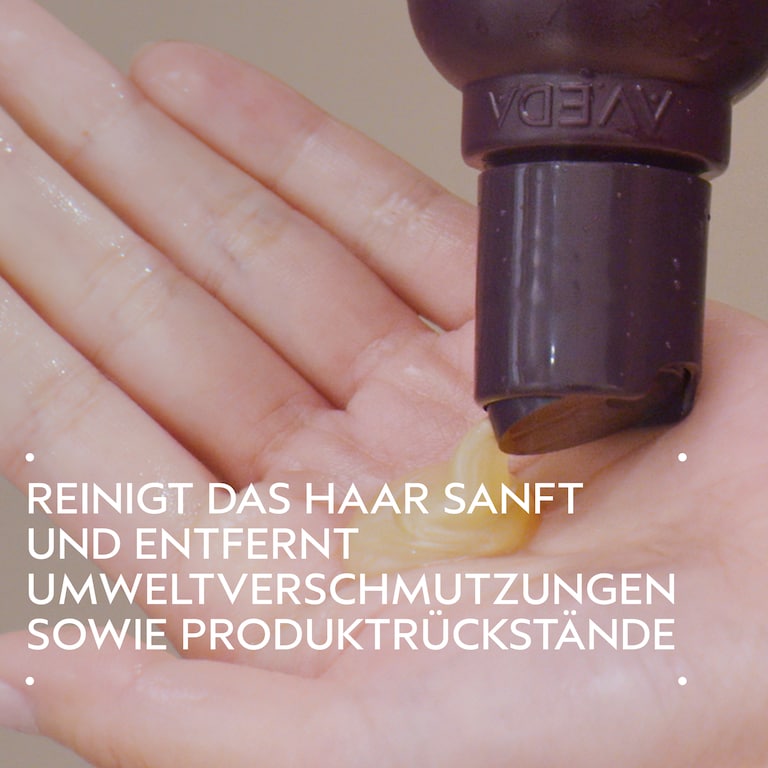 invati ultra advanced™ exfoliating shampoo - light