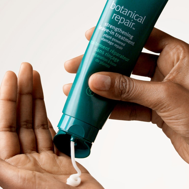 botanical repair&trade; strengthening leave-in treatment