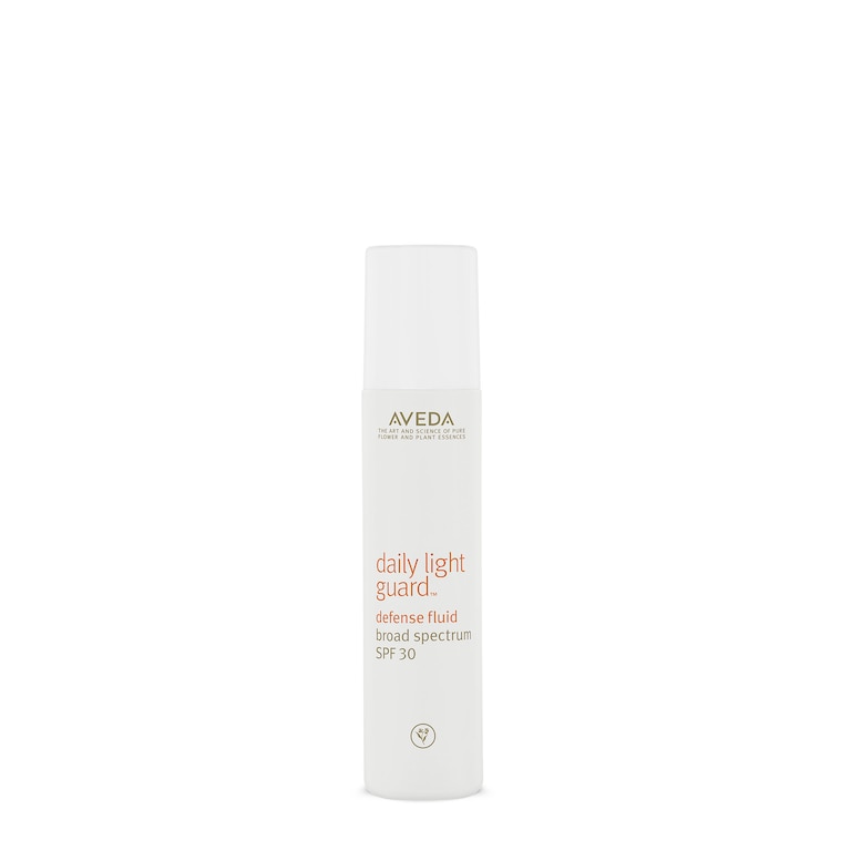 daily light guard™ defense fluid broad spectrum spf 30, 30ml, Product Shot