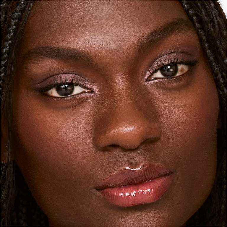 All About Shadow&trade; 8-Pan Palette, Model, Deep Skin Tone