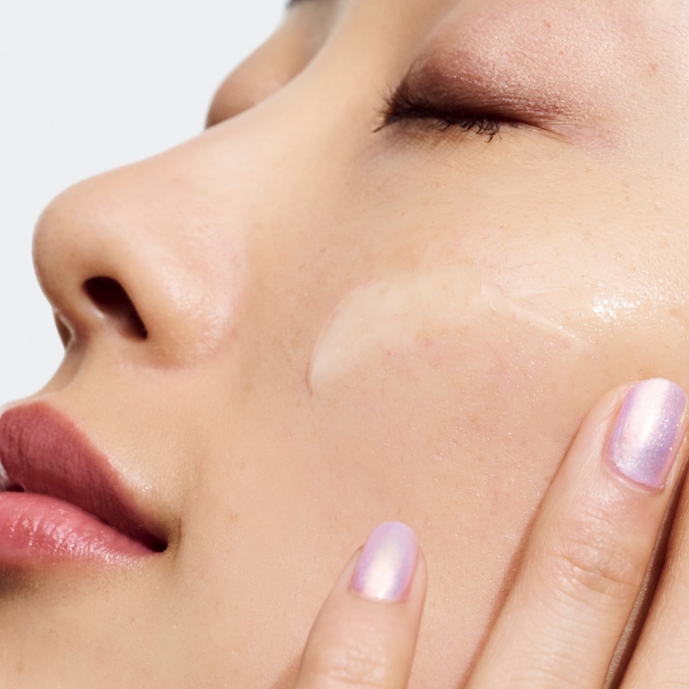 Even Better Clinical™ Dark Spot Clearing Serum