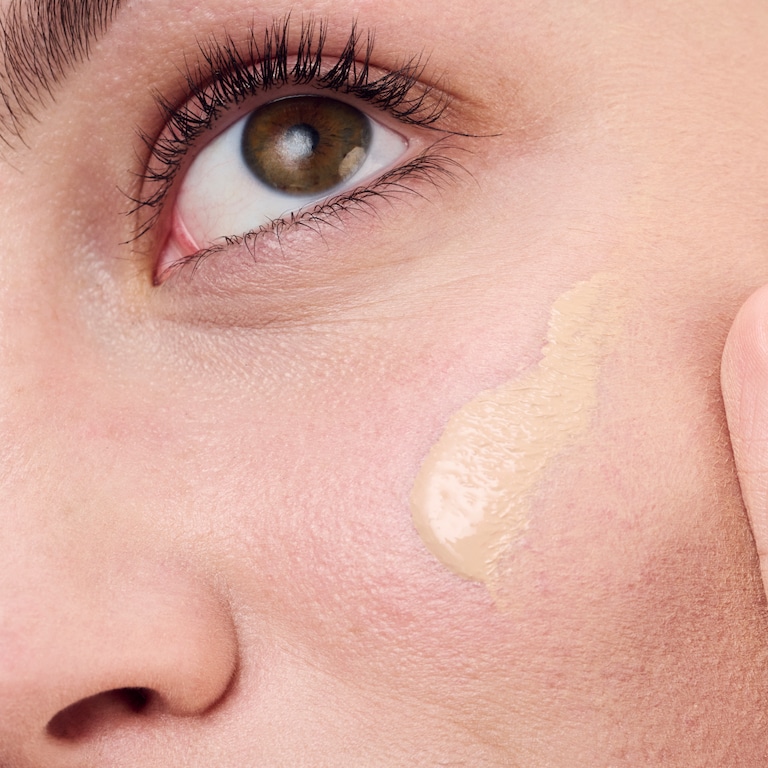 Redness Solutions Makeup Broad Spectrum SPF 15 With Probiotic Technology