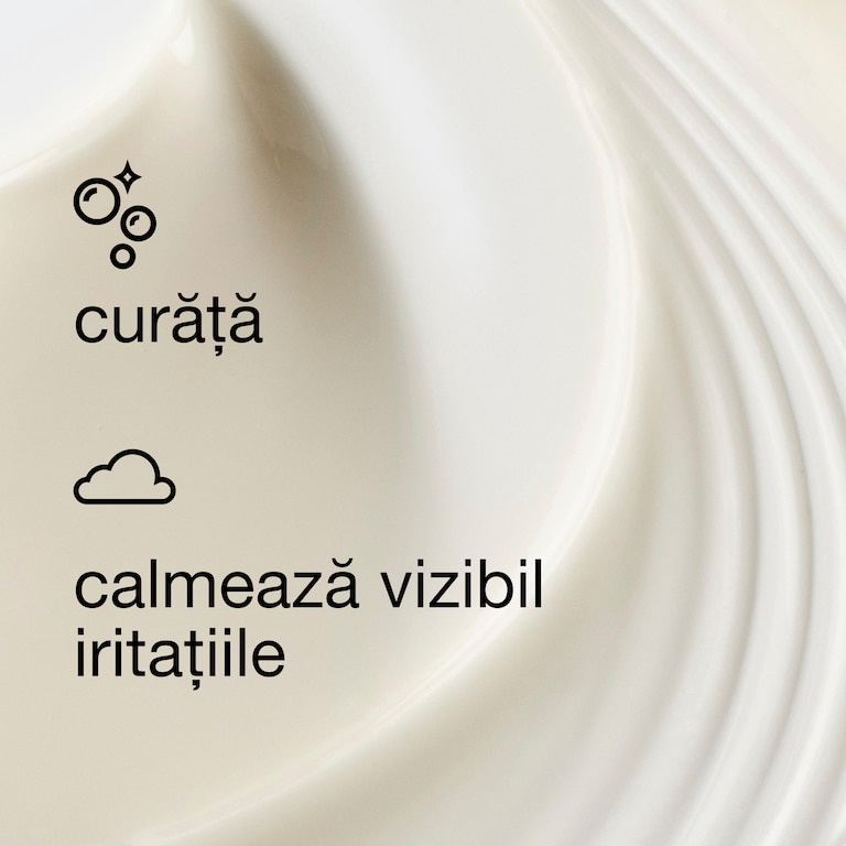 Clinique Daily Calm™ Gentle Cream Cleanser