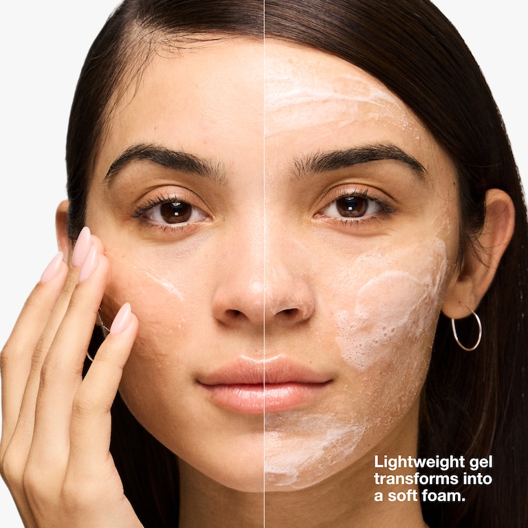 Moisture Surge™ Exfoliating Glow Cleanser