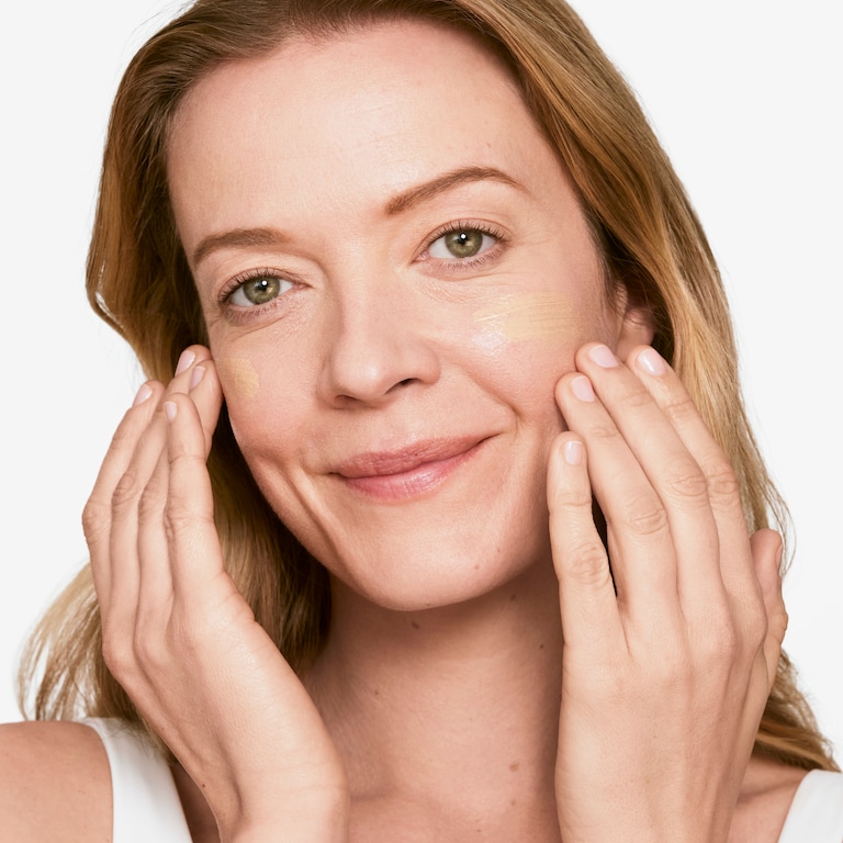City Block™ Sheer Oil-Free Daily Face Protector Broad Spectrum SPF 25