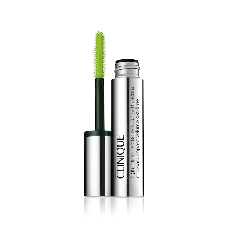 High Impact&trade; Extreme Volume Mascara, Extreme Black, 01, 10ml, Product Shot