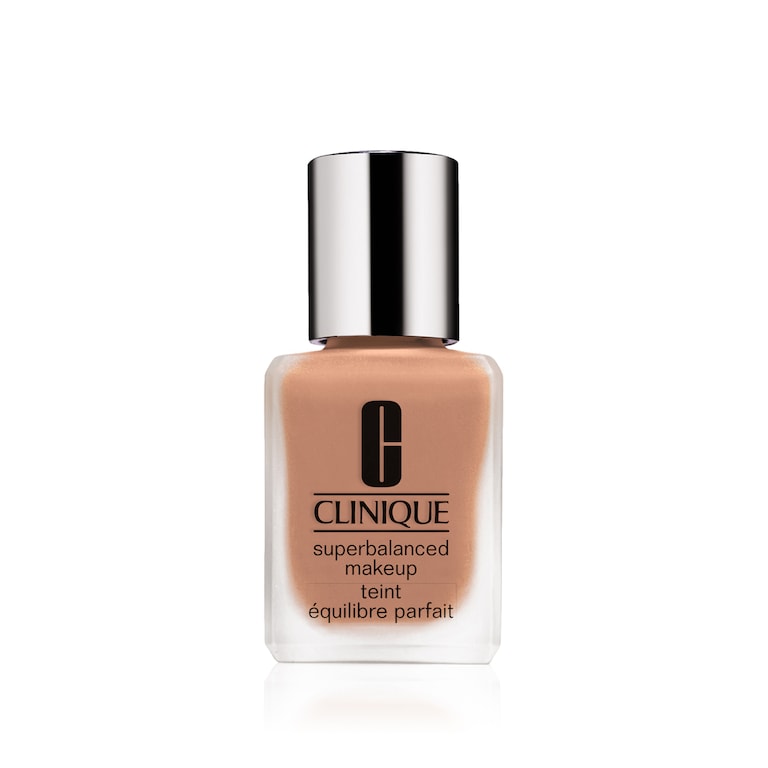 Superbalanced&trade; Fond de Teint Équilibre Parfait, Porcelain Beige, CN 62, 30ml, Product Shot