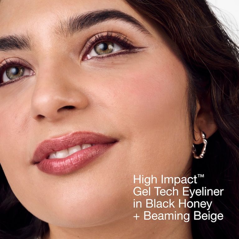 High Impact&trade; Eyeliner Gel Tech, Beaming Beige, 0.35g, Model, Medium Skin Tone