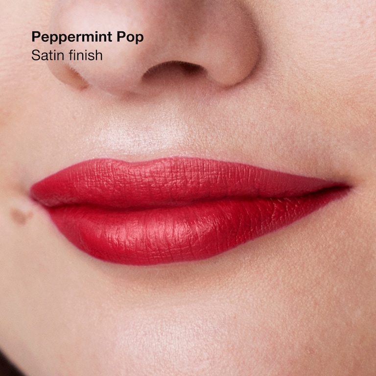 Clinique Pop&trade; Tartós ajakrúzs, Peppermint Pop , 3.9g, Model, Light Skin Tone