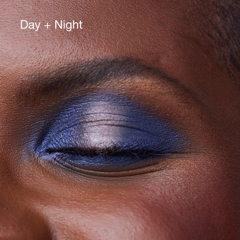 High Impact&trade; Sombra + Delineador, Day + Night, 1.9g, Model, Deep Skin Tone