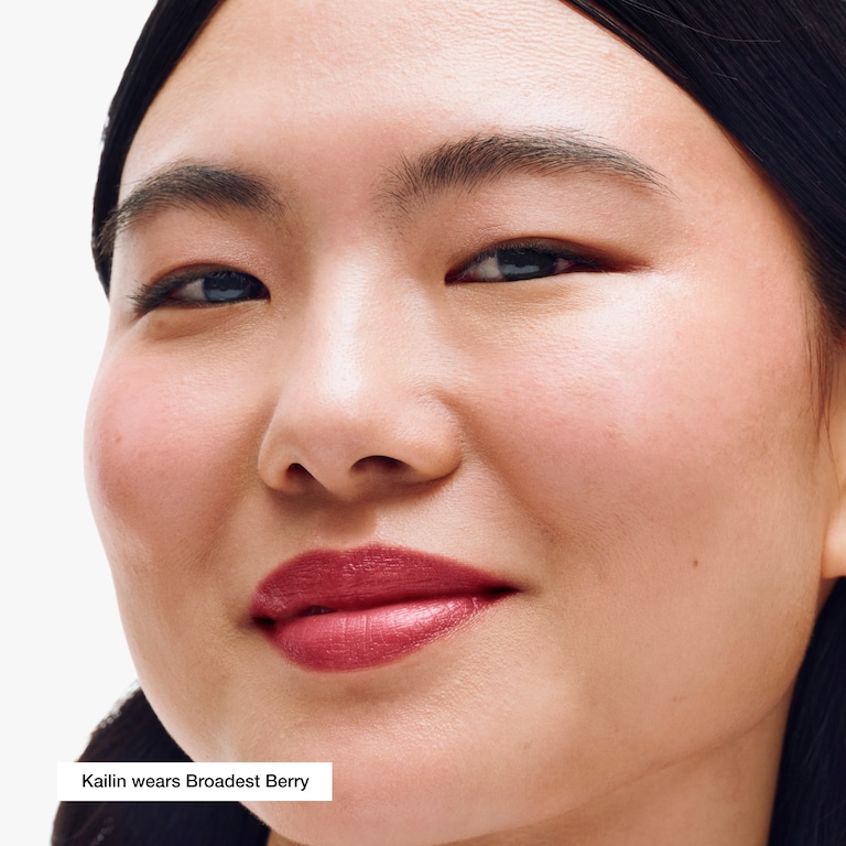 Chubby Stick™ Baume à Lèvres Hydratant Teinté, Broadest Berry, Model, light