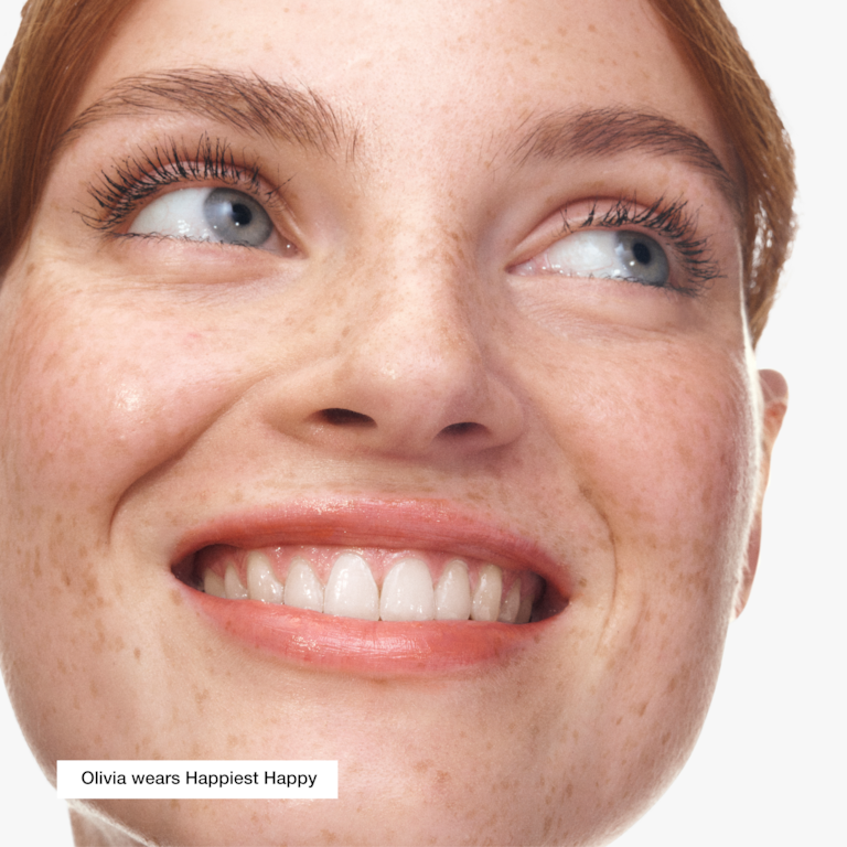 Chubby Stick™ Moisturizing Lip Color Balm, 3.0 g, Happiest Happy, Model, light