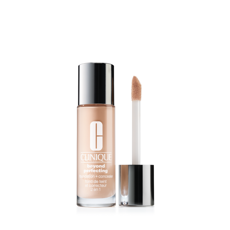 Beyond Perfecting™ Foundation + Concealer, 30.0 ml, CN 10 Alabaster, CN 10, Product Shot