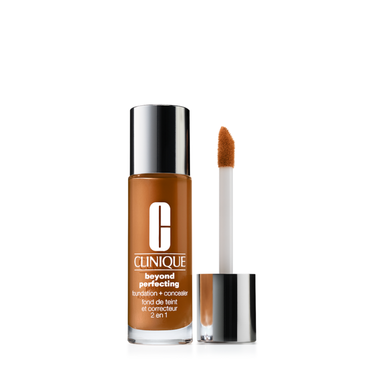 Beyond Perfecting™ Foundation + Concealer, 30.0 ml, WN 118 Amber, WN 118, Product Shot