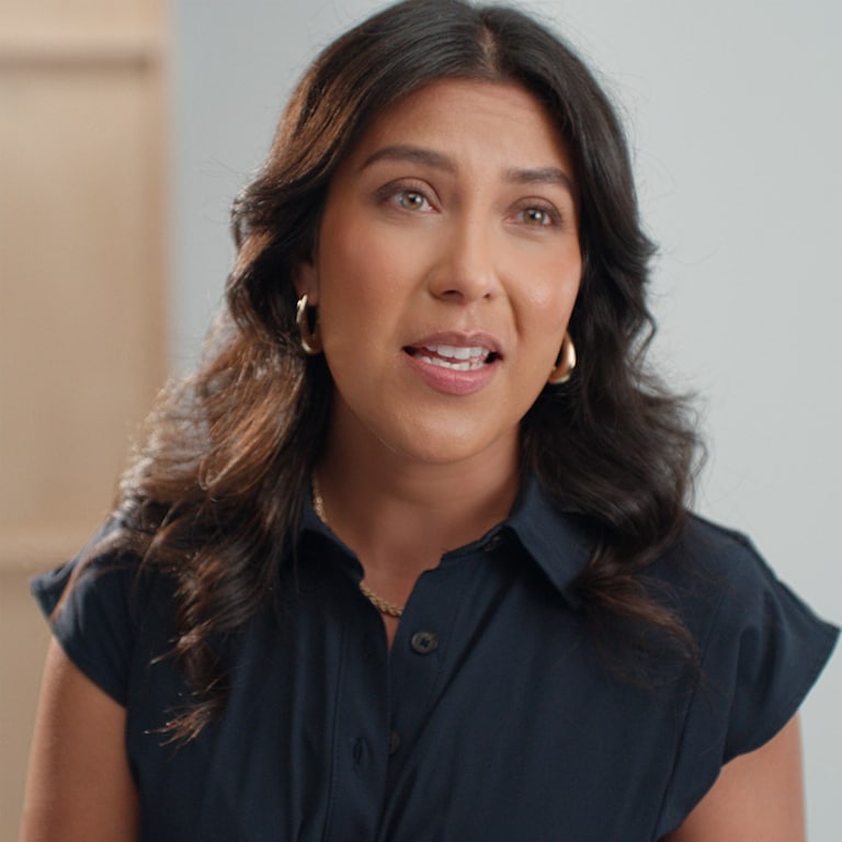 Double Wear Stay-in-Place Longwear Matte Foundation SPF 10