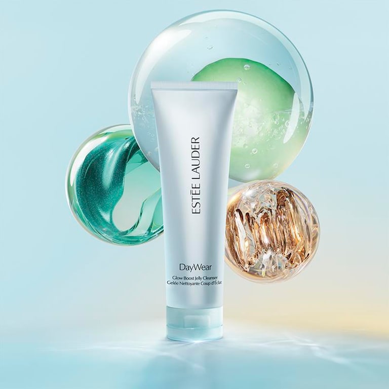 DayWear Glow Boost Gel Cleanser