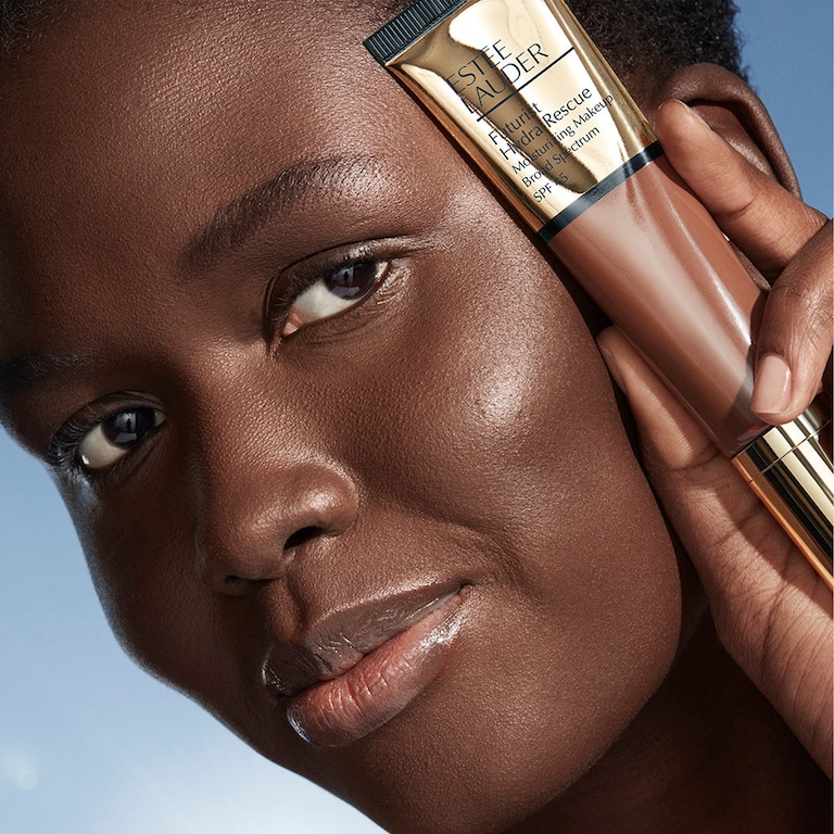 Futurist Hydra Rescue Moisturizing Makeup SPF 45