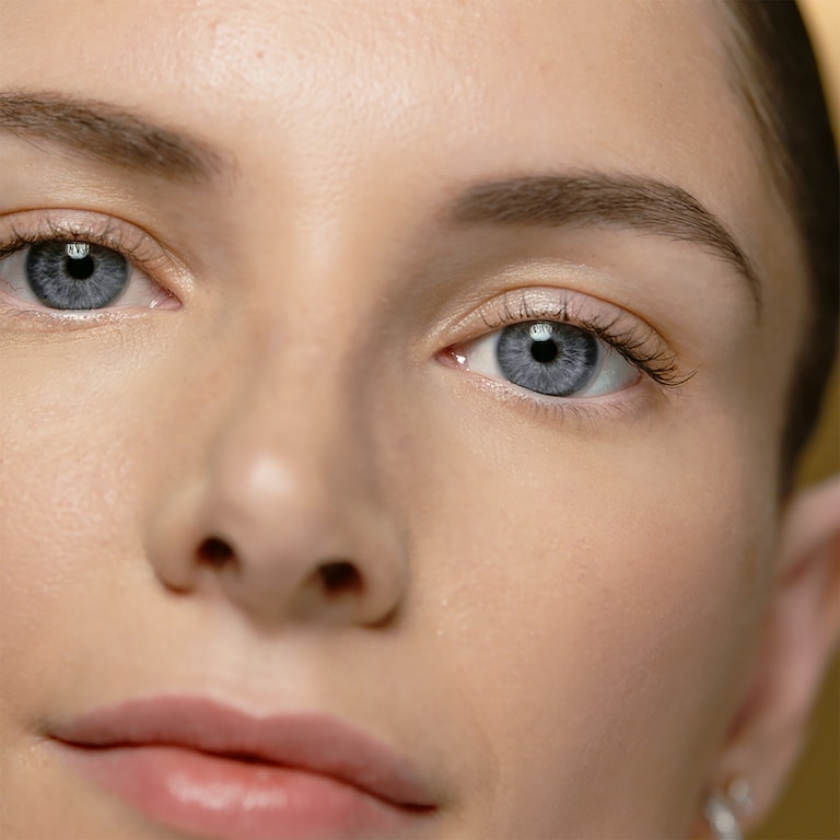 Re-Nutriv Ultimate Lift Regenerating Youth Eye Crème