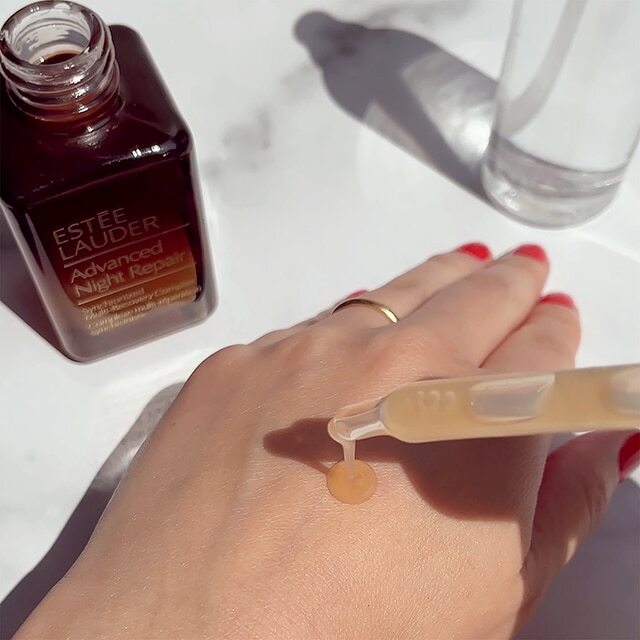 Advanced Night Repair Serum: Synchronized Multi-Recovery Complex