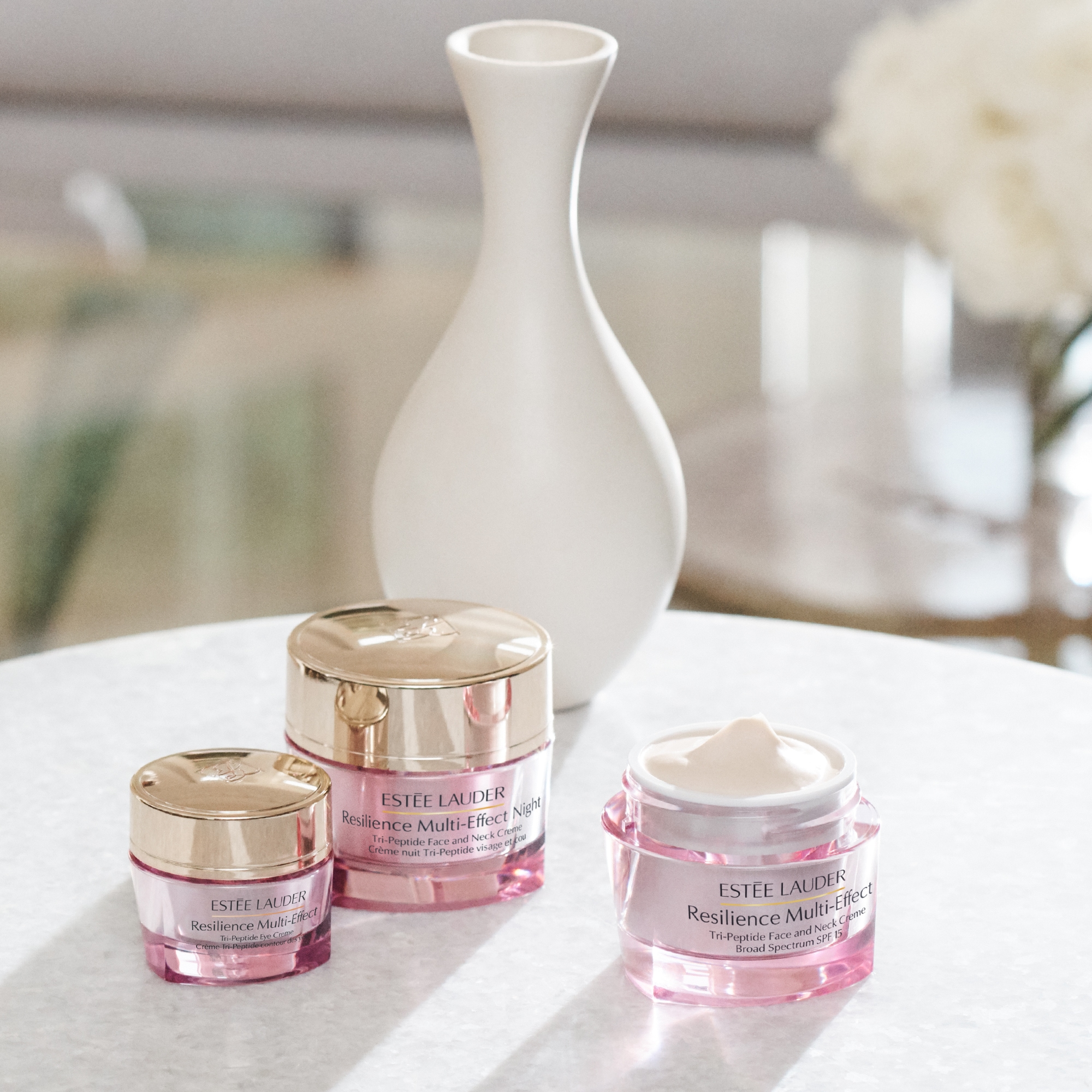 ESTÉE LAUDER Resilience Multi-Effect 3点 Resilience Multi-Effect Tri-Peptide Face and Neck Moisturizer SPF