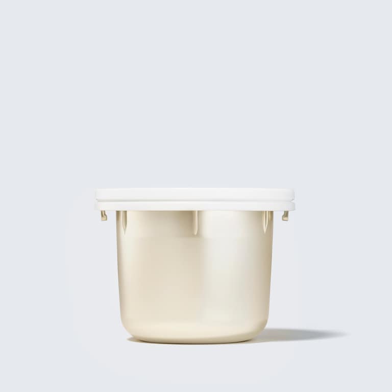 Revitalizing Supreme+ Bright Radiance Power Soft Creme Moisturizer, 50.0 ml, Product Shot