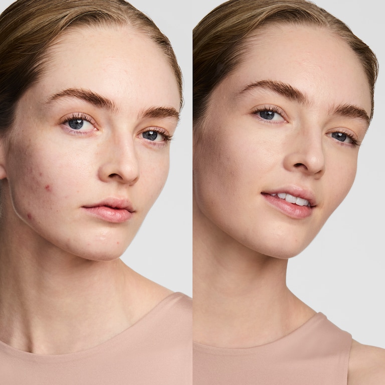 Double Wear Correcteur 24 Heures Stay-in-Place, 12.0 ml, 1N, Model, light