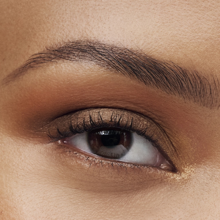 The Essential Eyeshadow Quad, 4.0 g, Getaway, Model, medium