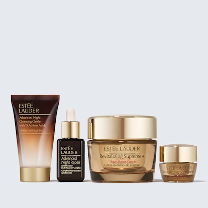 Revitalizing Supreme+ Coffret de soins visage hydratants pour les fêtes - La routine lift + fermeté, Product Shot
