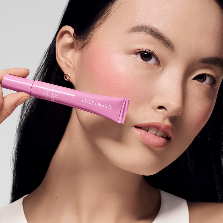 Futurist Blush liquide teinté pour les joues Blushmaker Dewy, 10.0 ml, 01 Meet Cute, 01, Model, light