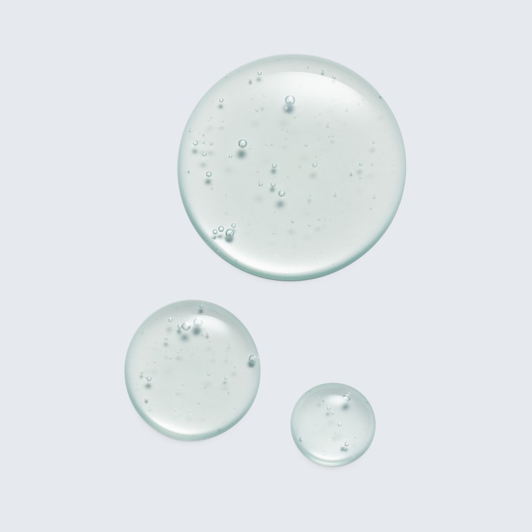 DayWear Glow Boost Gel Cleanser, 125.0 ml, Smoosh