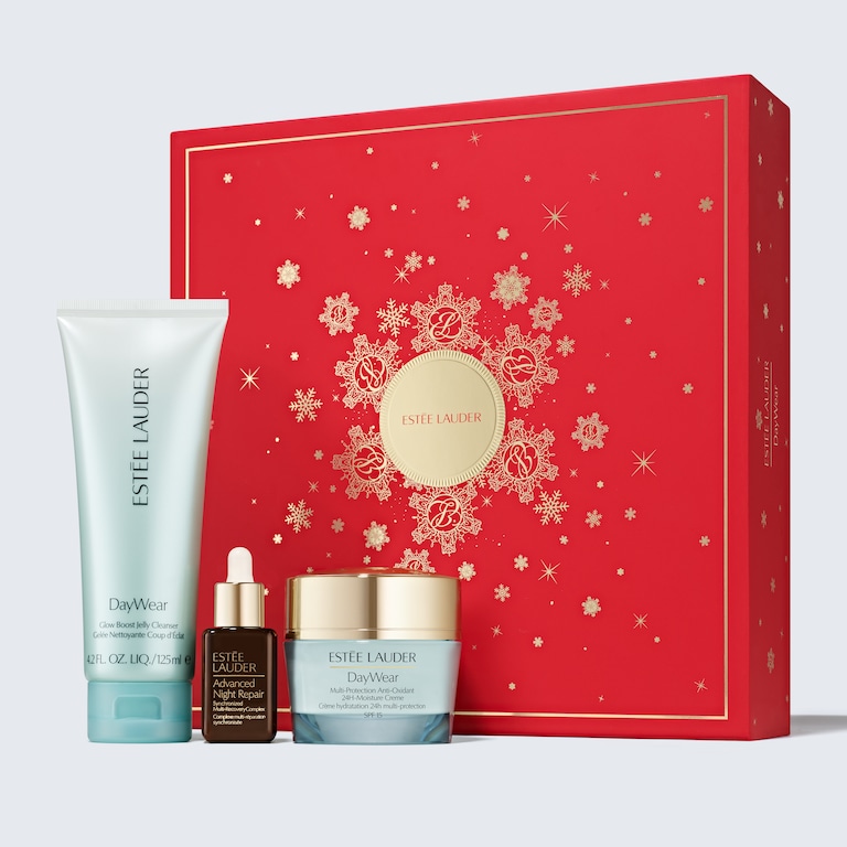 DayWear Skincare Gift Set, Product Shot