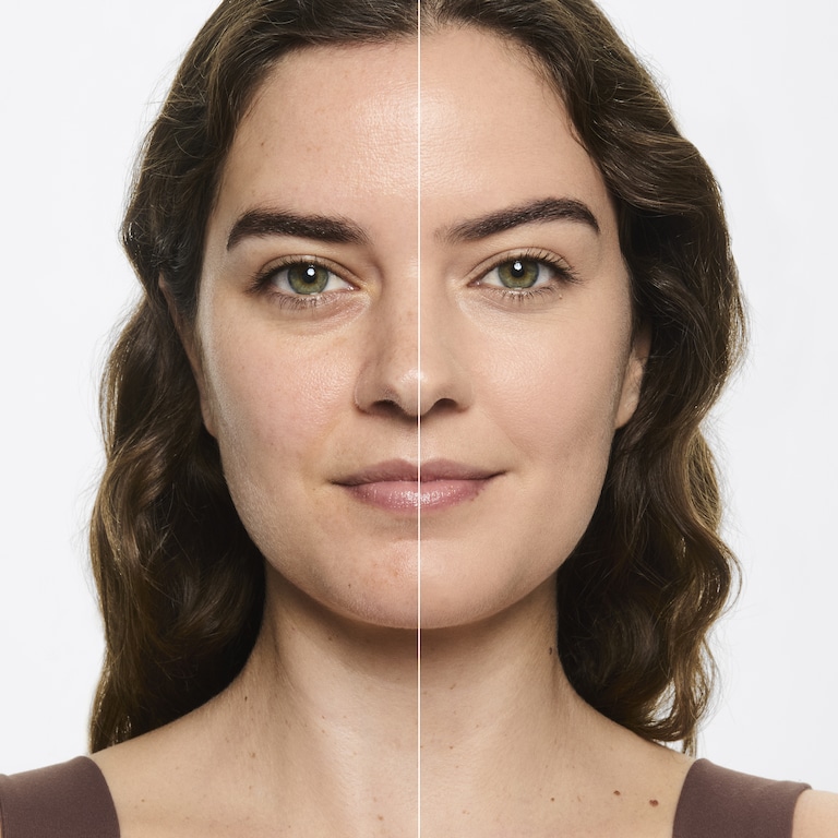 Double Wear Stay-in-Place Longwear Matte Foundation SPF 10, 30.0 ml, 2C2 Pale Almond, 2C2, Model, light