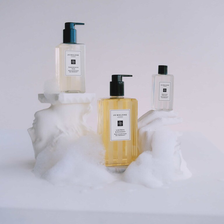 English Pear & Freesia Body & Hand Wash, 250.0 ml, Alt