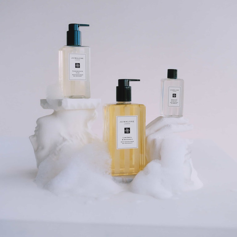 Peony & Blush Suede Body & Hand Wash, 250.0 ml, Alt