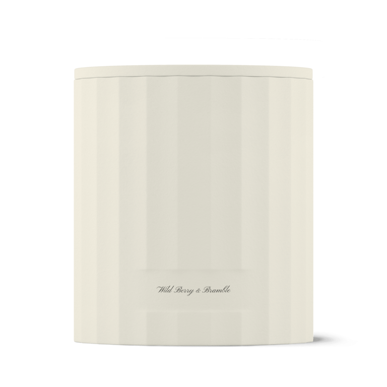 Wild Berry & Bramble Statement Townhouse Candle, 3.0e3 g, Product Shot