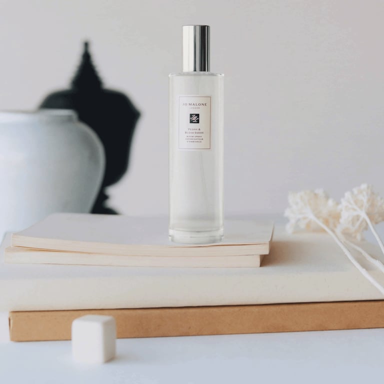 Peony & Blush Suede Room Spray, 100.0 ml, Alt