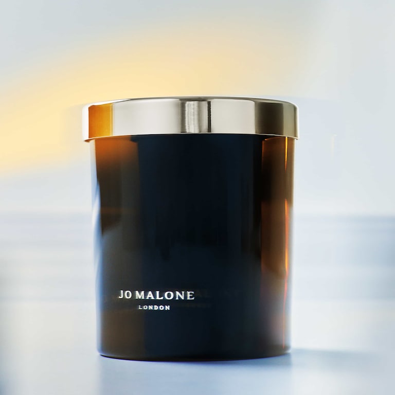 Oud & Bergamot Scented Candle, 200.0 g, Alt