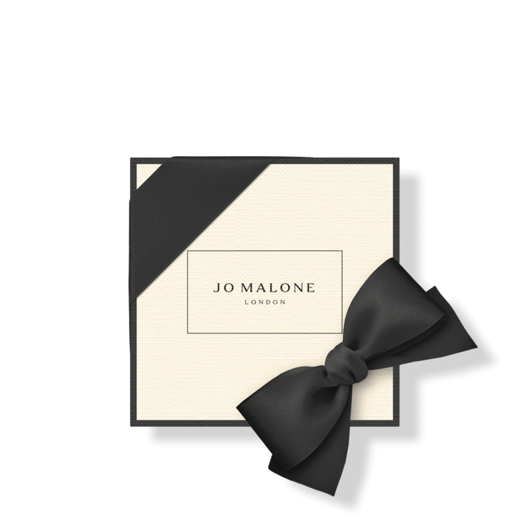 Myrrh & Tonka Scented Candle, 65.0 g, Product Shot