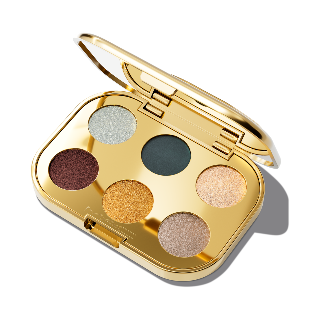 Treasured Eye Shadow Palette: All The Riches Worth 190 AED