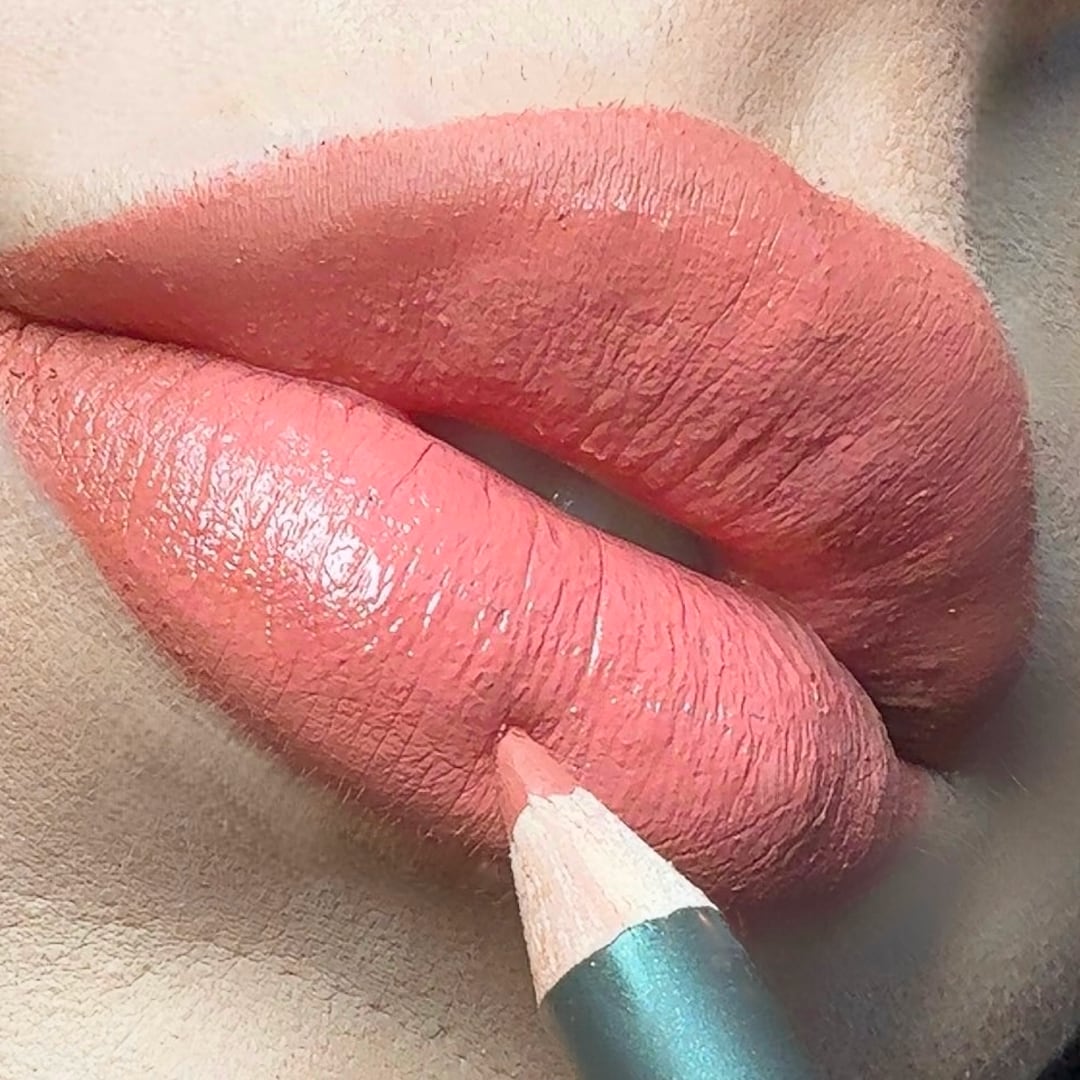 Kinda Peach Lip Kit