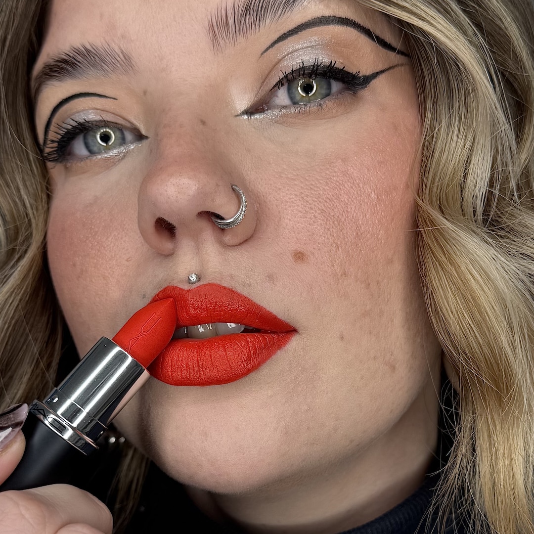 Oceas's Woman On A Mission Red Lip Kit