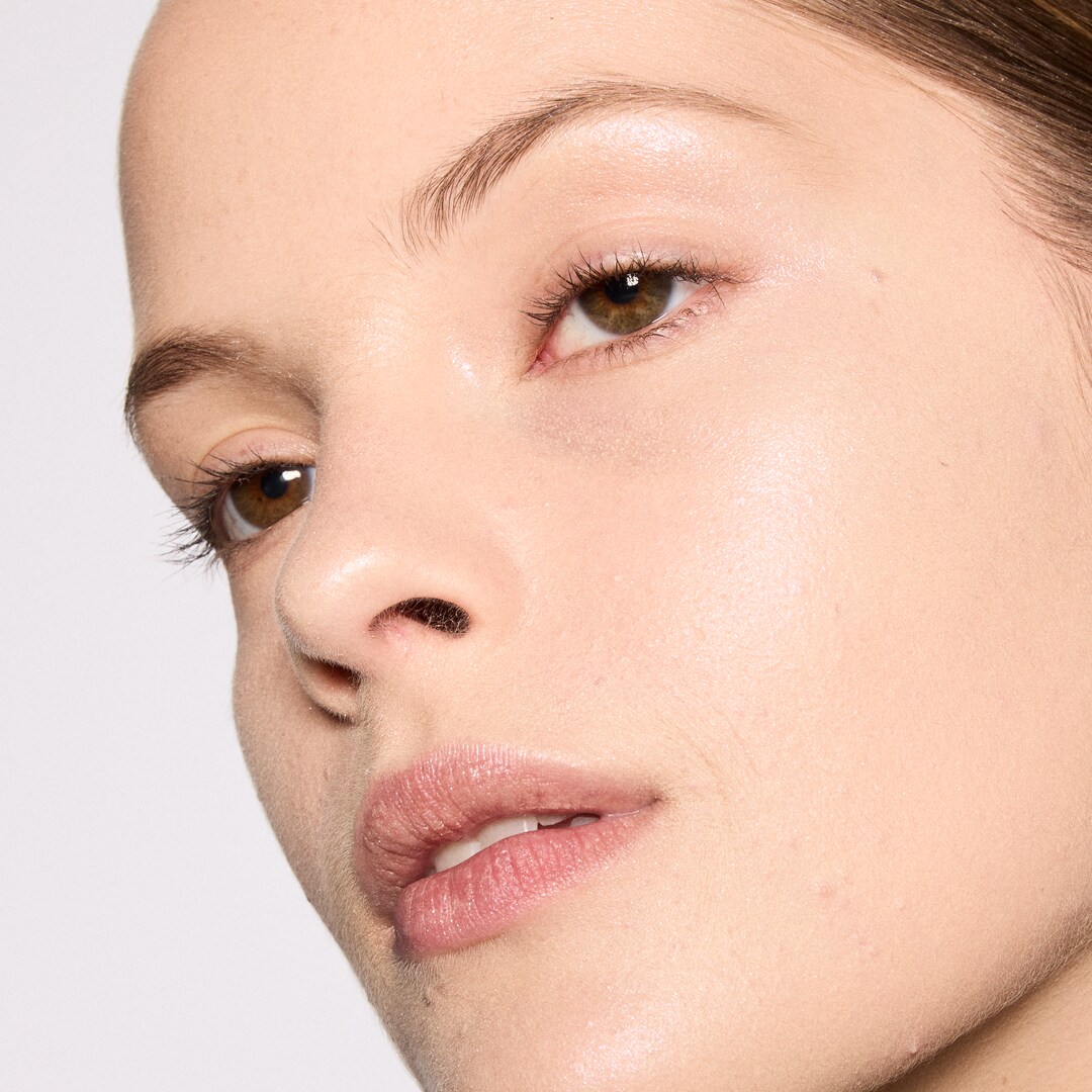Extra Dimension Skinfinish / Holiday, Glowflakes