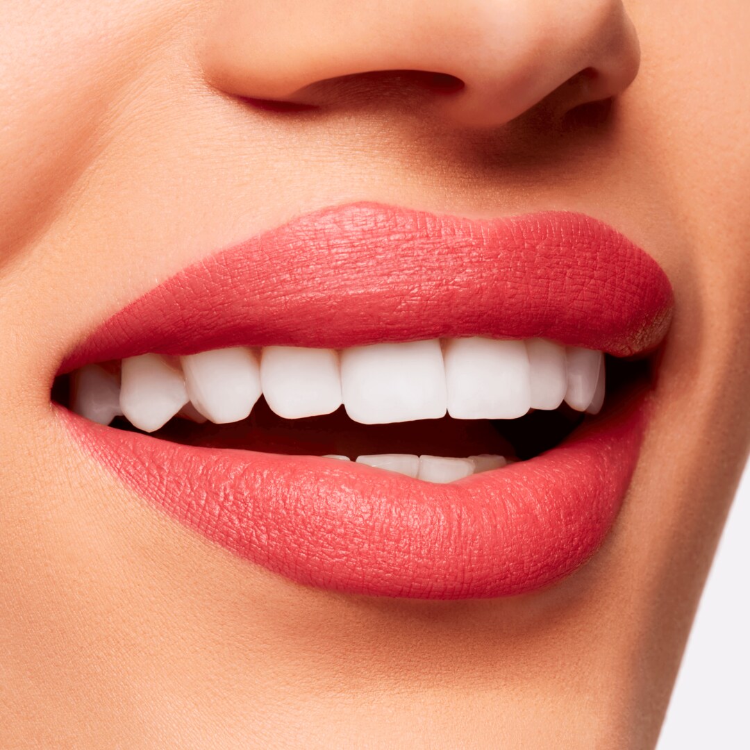 Batom Matte Hidratante Powder Kiss Velvet Blur Slim Stick
