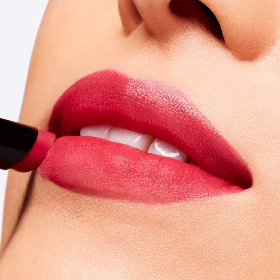 Batom Matte Hidratante Powder Kiss Velvet Blur Slim Stick, Wild Sumac, 2g