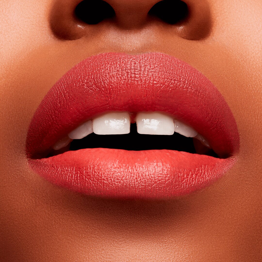 Batom Matte Hidratante Powder Kiss Velvet Blur Slim Stick