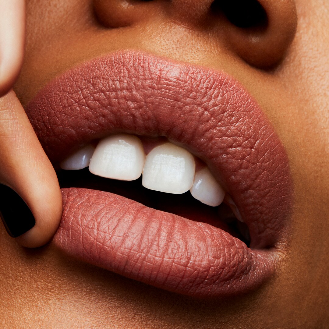 Batom Matte Hidratante Powder Kiss
