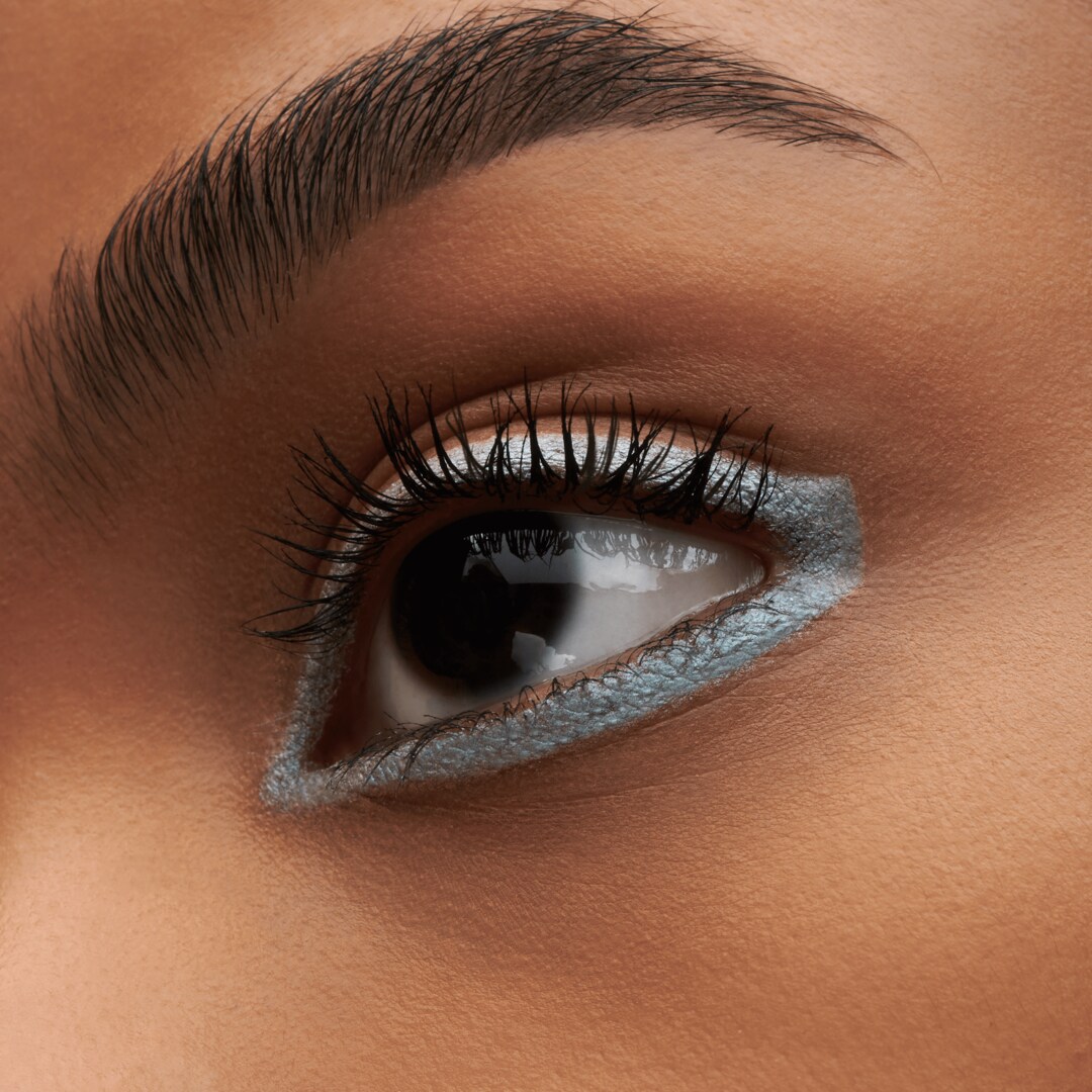 Lápis Delineador em Gel MAC Colour Excess