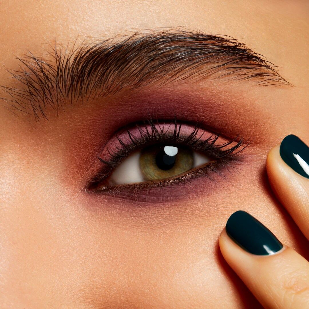 Powder Kiss Soft Matte Eye Shadow  MAC Cosmetics Canada - Official Site