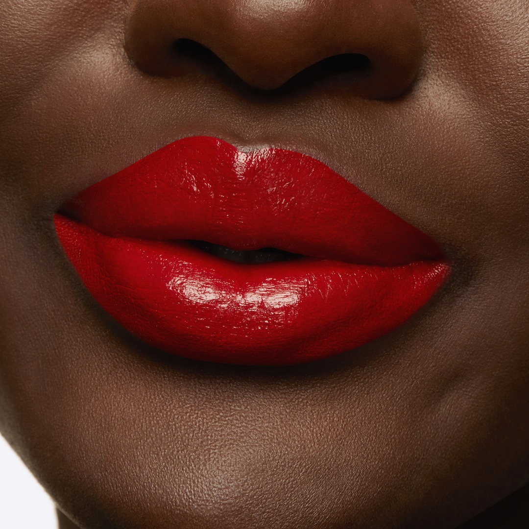 Love Me Liquid Lipcolour, Yeah, I'm Fancy, 3 ml / 0.10 US fl oz