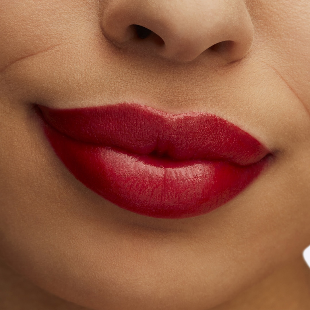 Lustreglass Sheer-Shine Lipstick | MAC Cosmetics Canada Lustreglass Sheer-Shine Lipstick | MAC Cosmetics Canada